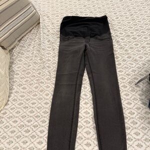 Maternity jeggings